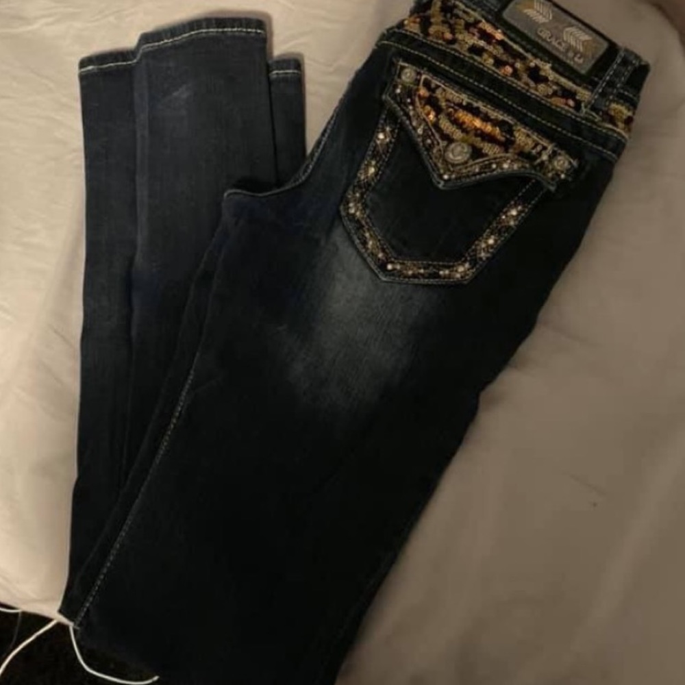 Women’s jeans!